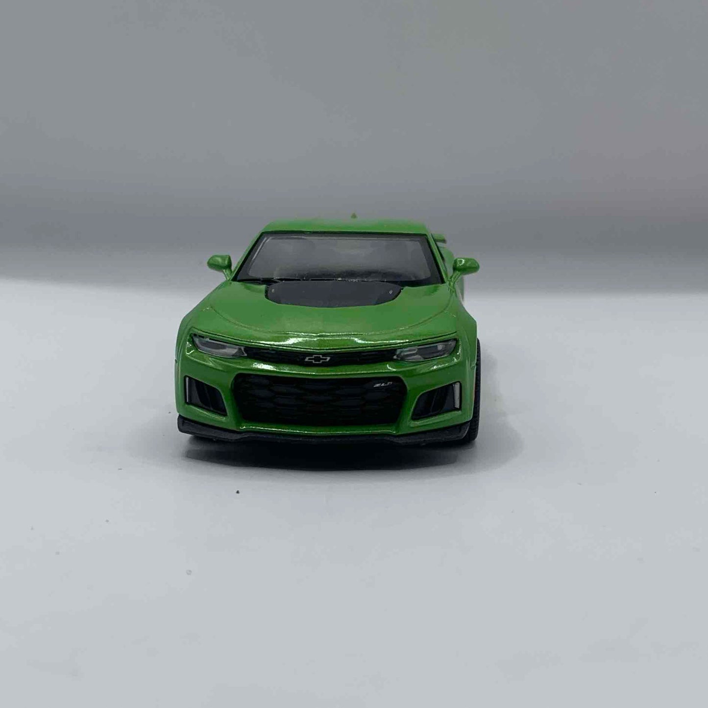 2017 Camaro Verde - Mediano