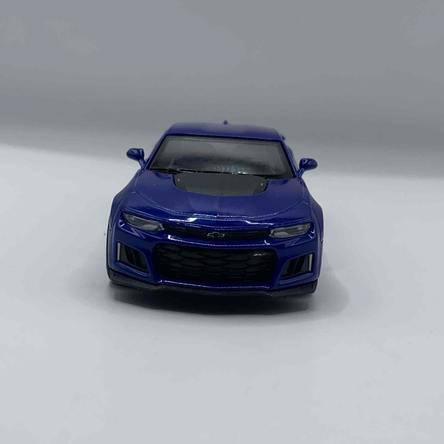 2017 Camaro Azul - Mediano