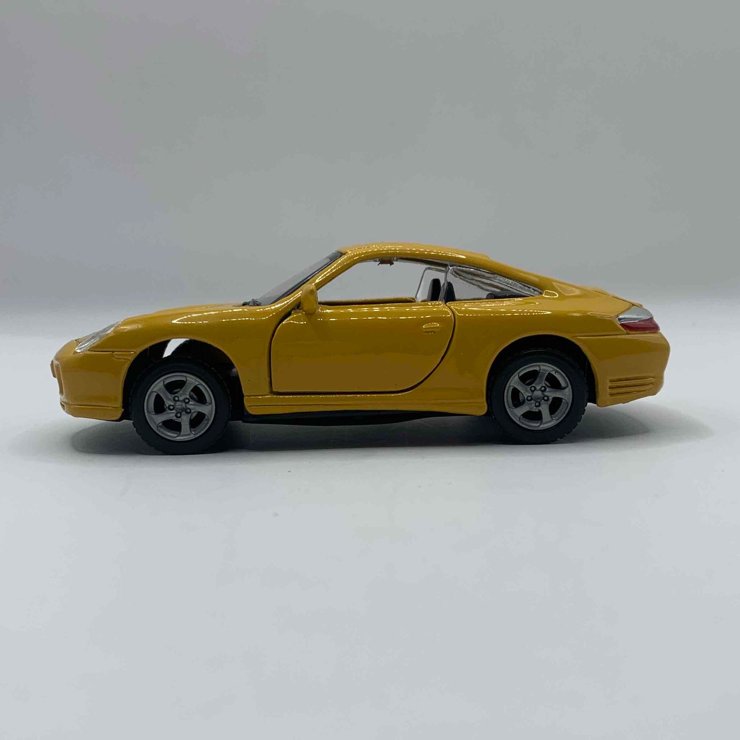 Porsche 911 - Ediciòn Especial - Amarillo - Mediano