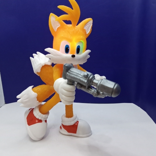 Tails con pistola grande/ Sonic