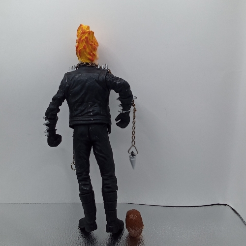 Vengador Fantasma 2 caras/ Marvel Héroes
