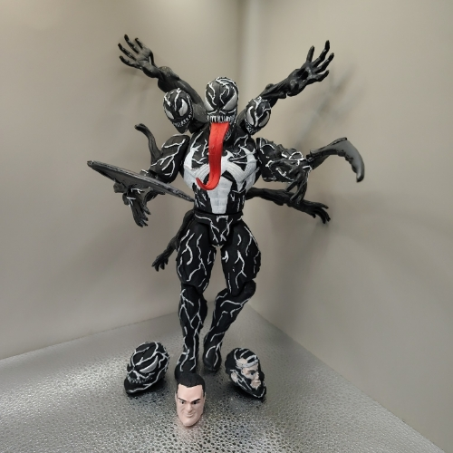Venom cinco cabezas tentaculos/ Marvel Villanos