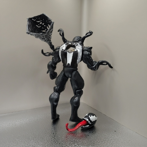 Venom mitad Eddie mediano/ Marvel Villanos