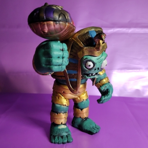 Zombiestein Faraon con sarcofago/ Planta vs Zombies