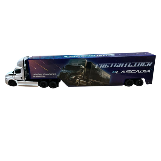 Trailer Cascadia con Caja 1/62