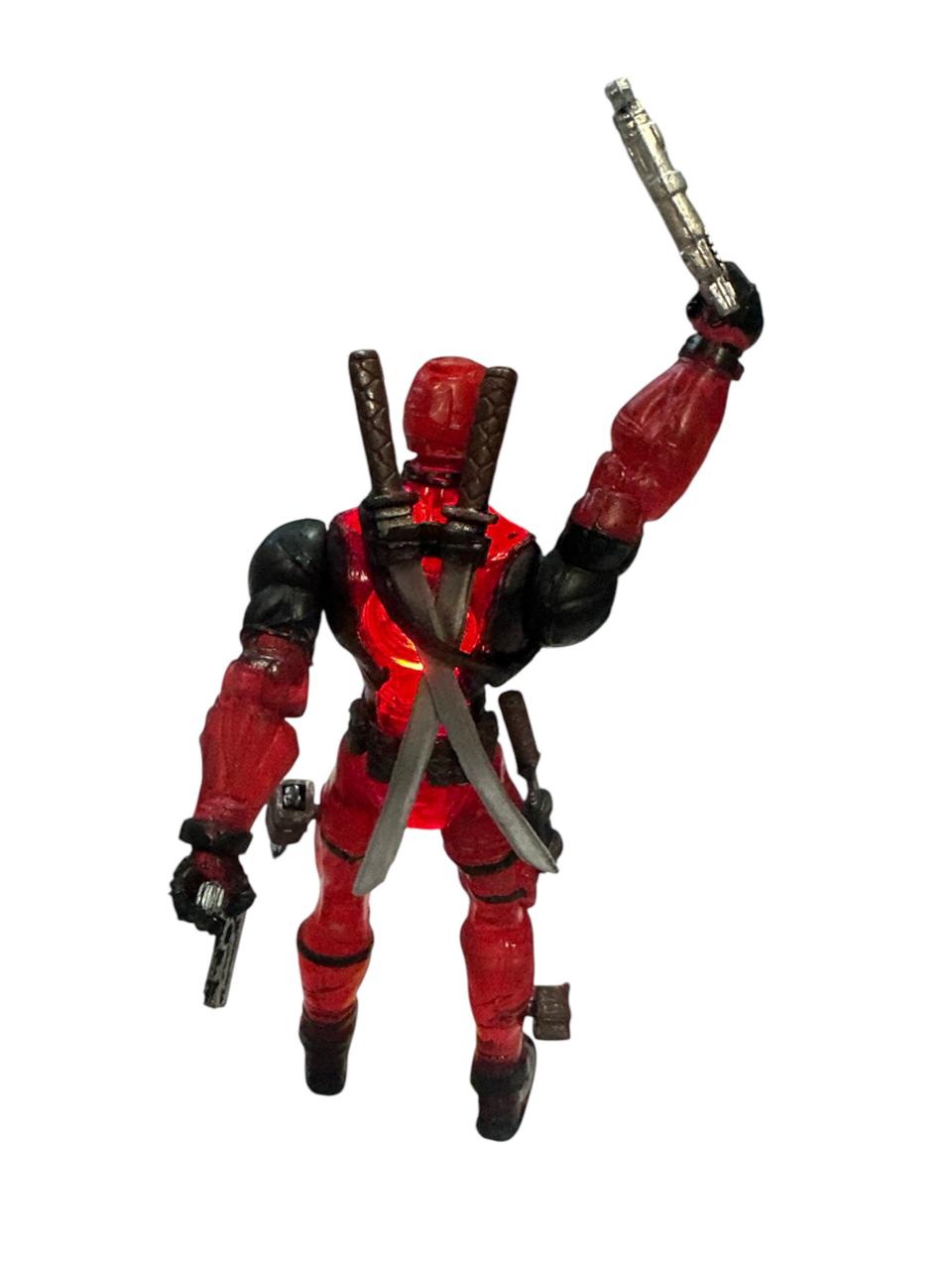 Deadpool  articulado mediano/ Marvel Villanos
