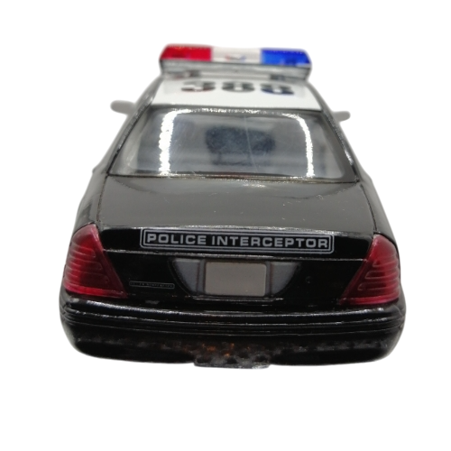 Ford Victoria Police - Chica