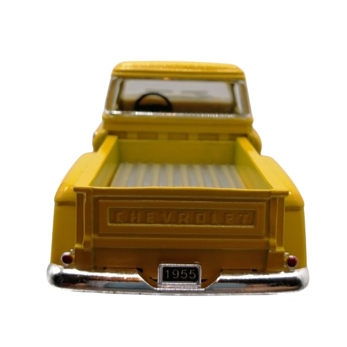 Chevy PICK-UP Amarillo Chico