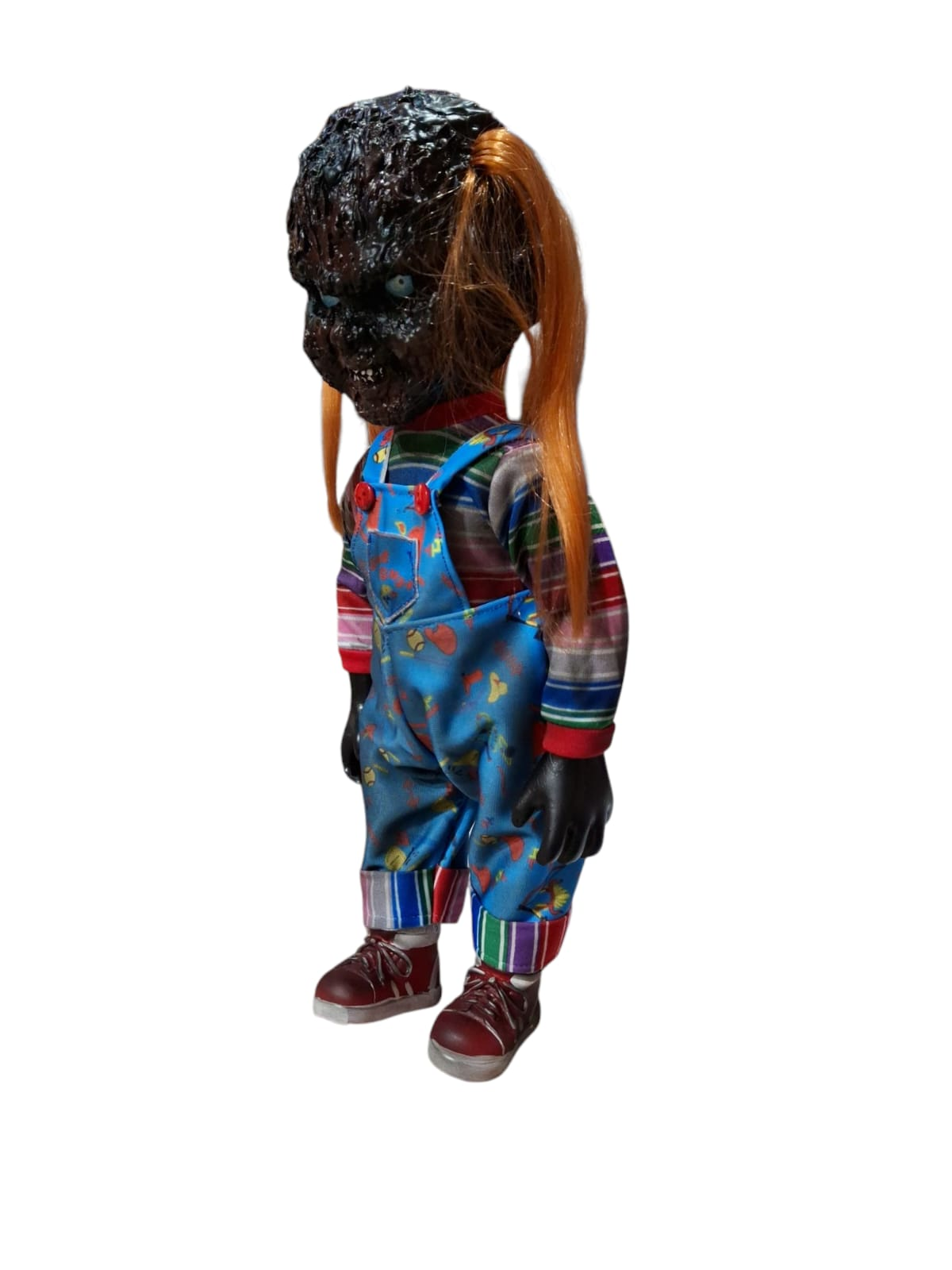 Chucky cara quemada sonido/ Chucky