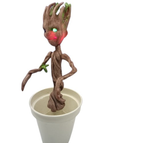 Groot con maceta y luz/ Marvel Héroes