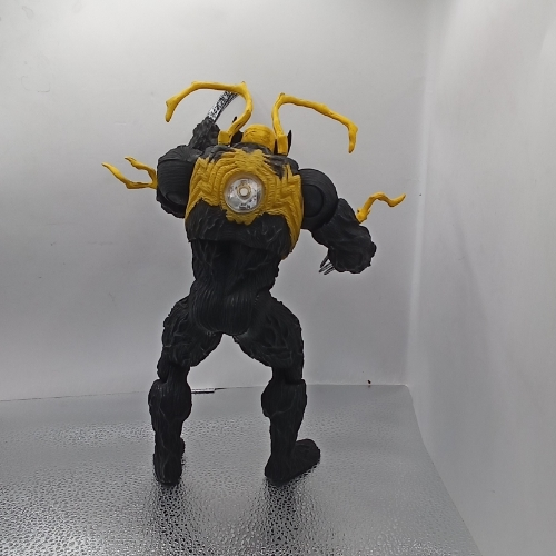 Mutante Venom Wolverine fino/ Marvel Villanos