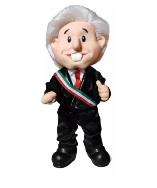 Peje traje negro 30 cm