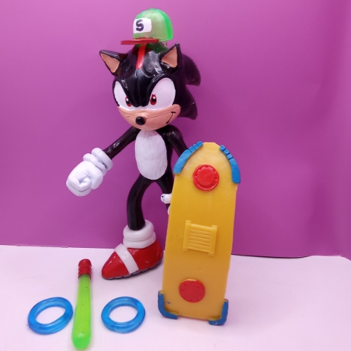 Shadow con patineta mediano/ Sonic