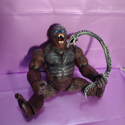 Skar con sonido grande/ The King Kong vs Godzilla