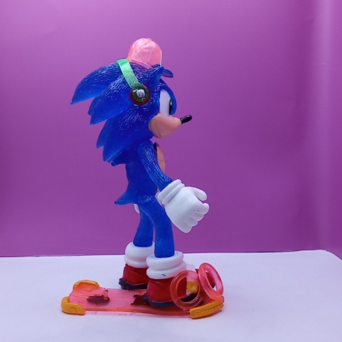 Sonic azul con audífonos mediano/ Sonic