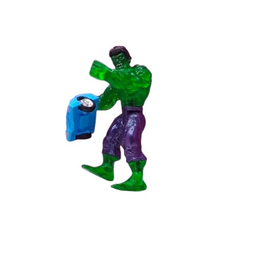 Hulk con carro chocado/ Marvel Héroes